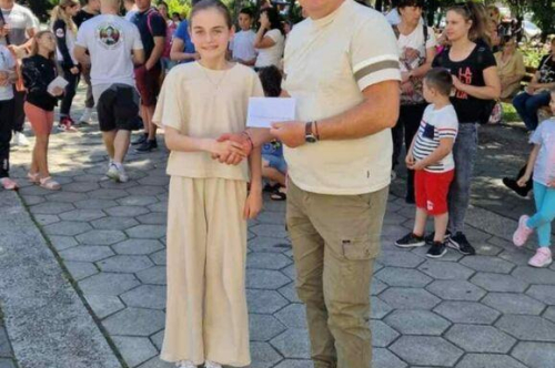 Кметът Николай Митков награди деца-спортисти с призови класирания през 2023 година